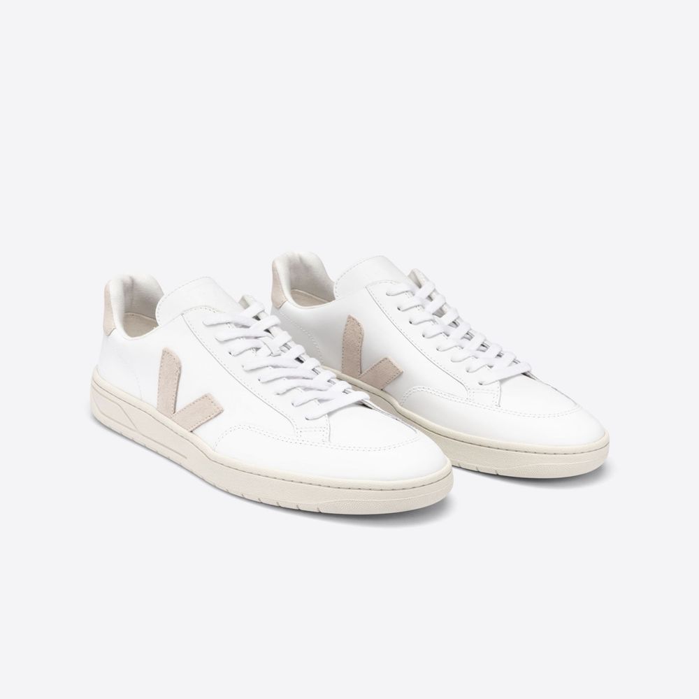 Veja V-12 Leather Trainer in White for Men Mens Shoes Trainers Low-top trainers 
